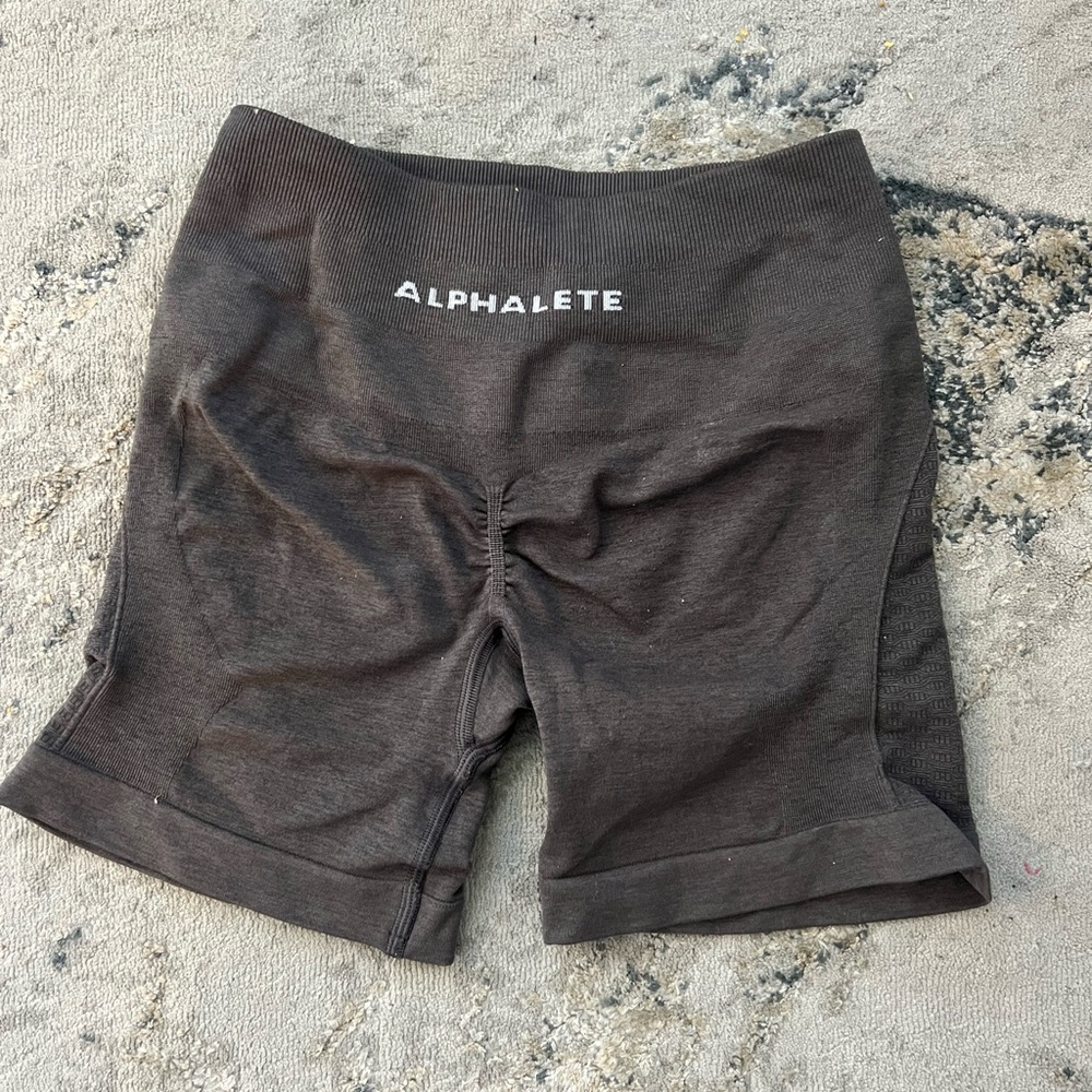 Alphalete contour shorts